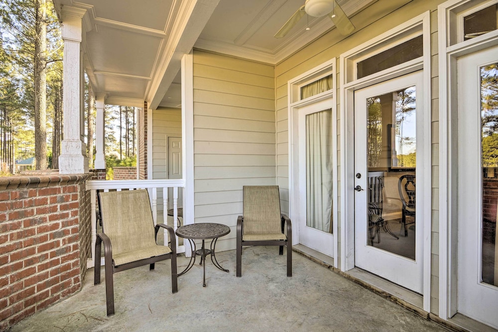 Resort style Condo on Golf Course w Private Pool - photo 7