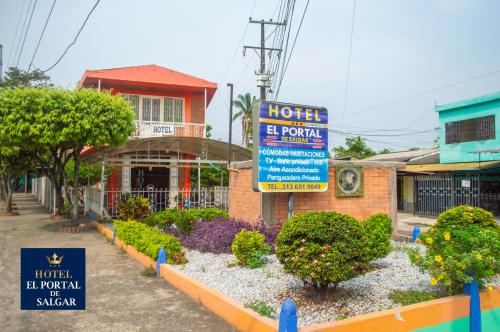 Hotel El Portal de Salgar in Puerto Salgar, Colombia