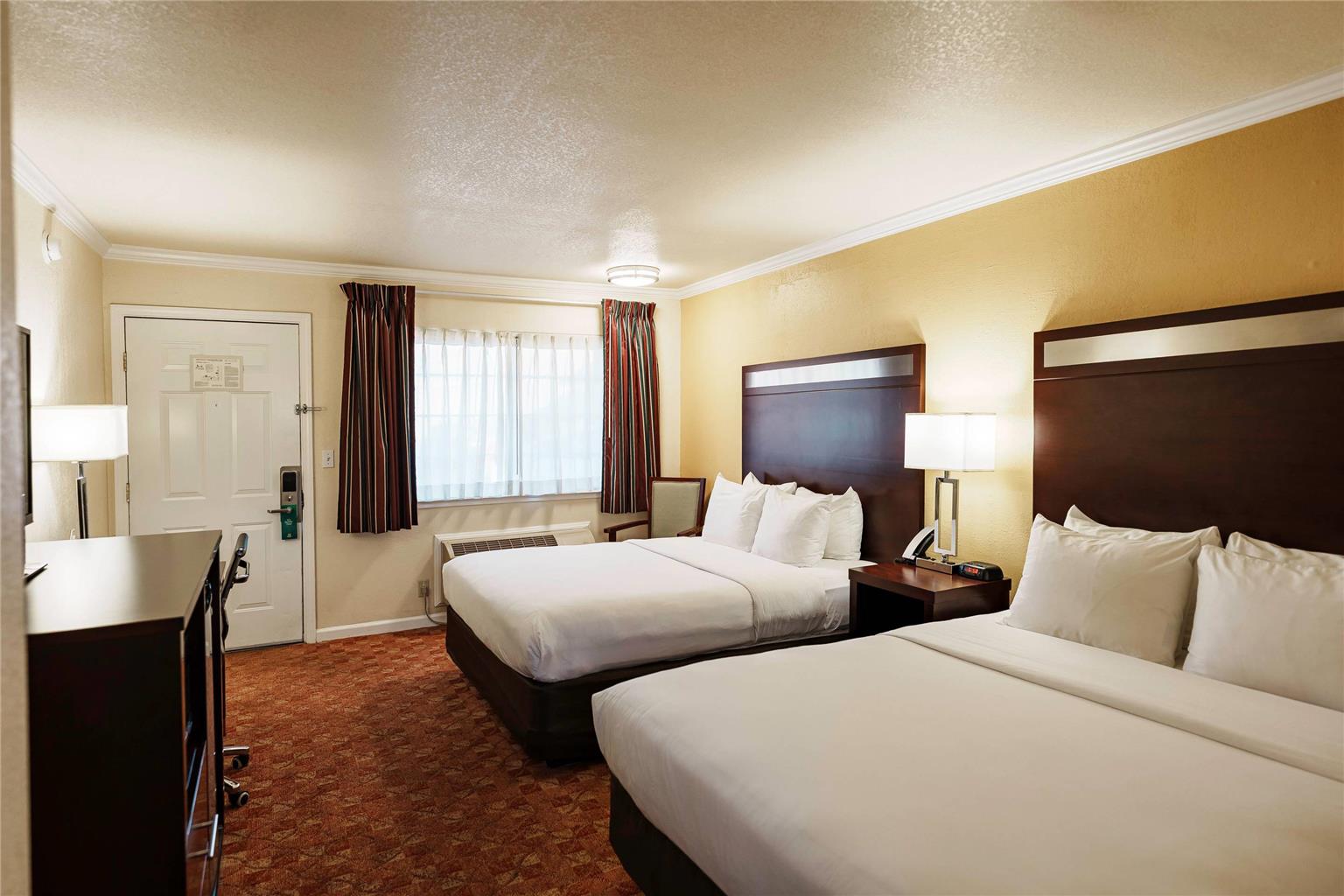 Quality Inn Ukiah - photo 47