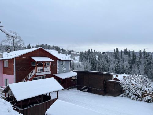 Hirska Vatra in Slavske, Ukraine