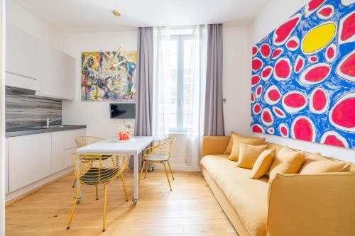Trinita' Dei Monti New Apt In The Heart Of Rome — 4-Star Luxury Hotel in Rome, Italy