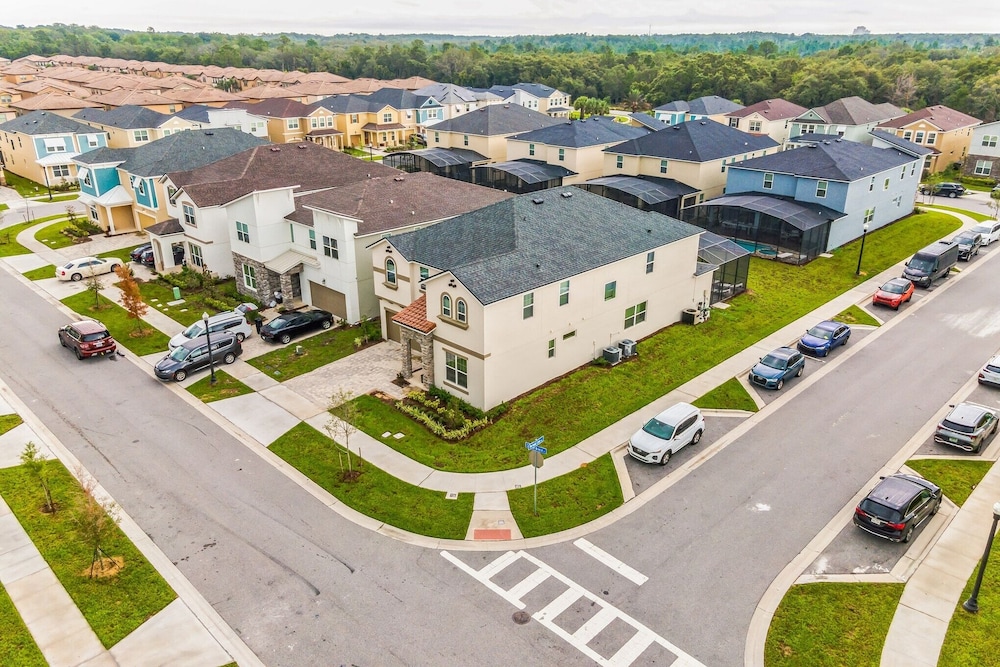 Coconut Breeze Getaway Resort Facilities Access 9 Bedroom Home by Overmoon - photo 60