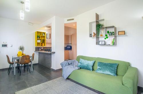 Battistini Pretty Apartment — 4-Star Luxury Hotel in Rome, Italy