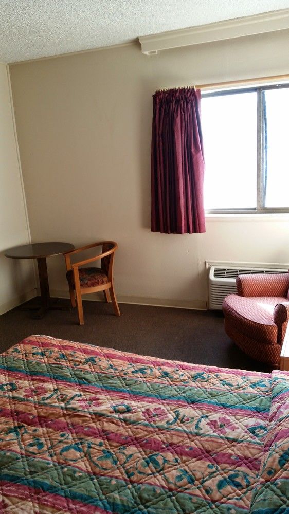 Western Motor Inn - photo 9