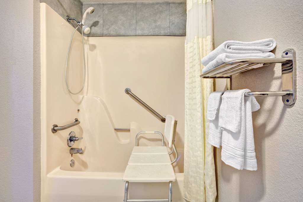 Days Inn by Wyndham Hernando - photo 8