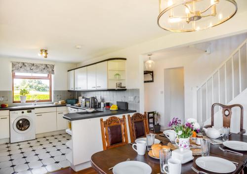 3 Bed in Pwllheli oc penmae — hotel in Pwllheli