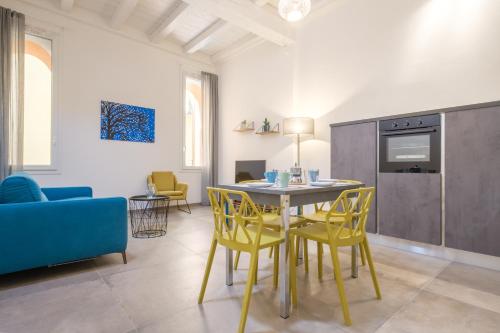 Helga House by Studio Vita — 4-Star Luxury Hotel in Bologna, Italy