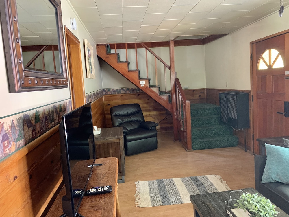 Grey Squirrel Resort - photo 115