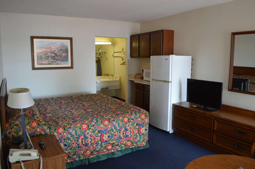 Bluegrass Extended Stay Hotel - photo 13
