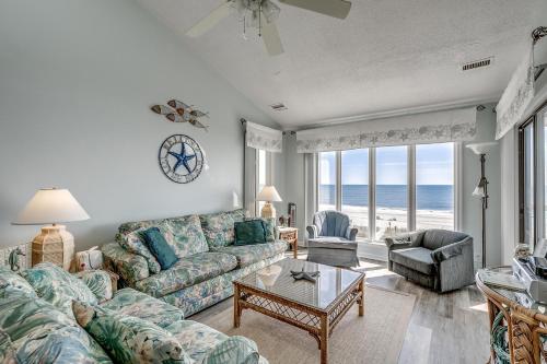 Tradewinds 3A Oceanfront Windy Hill Section - last minute hotel in Myrtle Beach