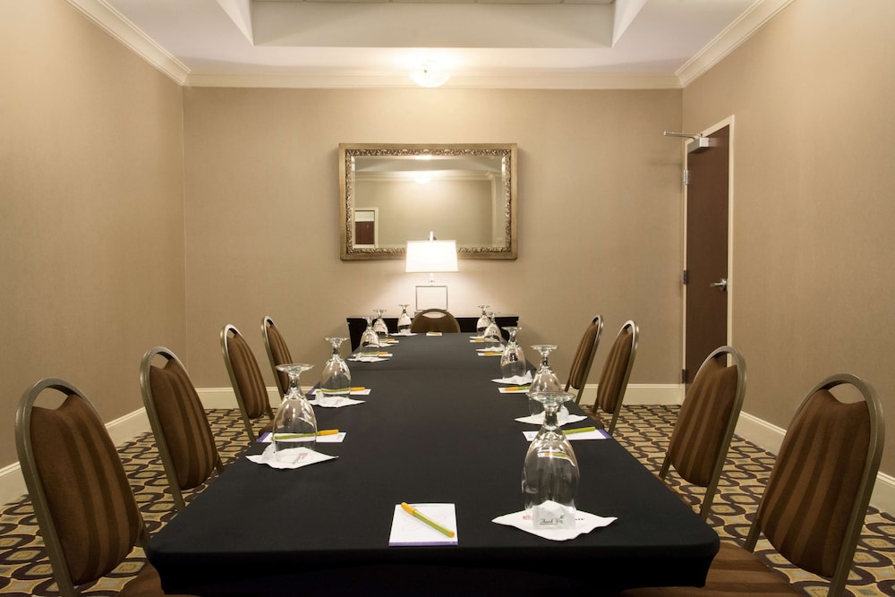 Hilton Garden Inn Cartersville - photo 43