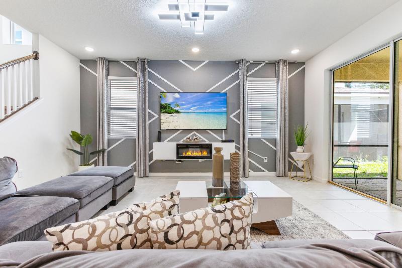 Solara Resort Homes and Townhomes - photo 34