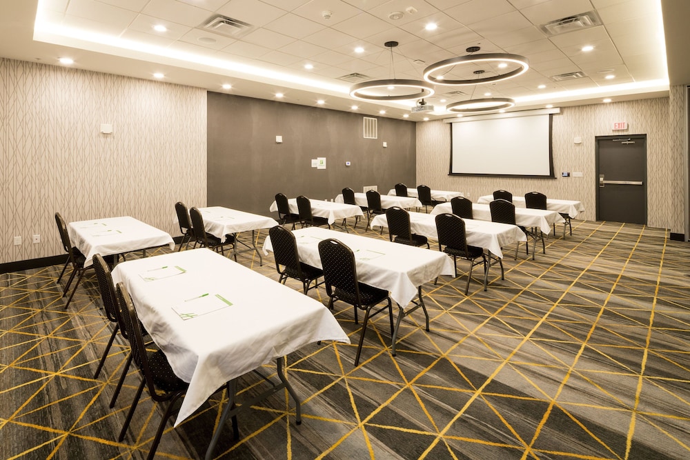 Holiday Inn Kalamazoo West - photo 43