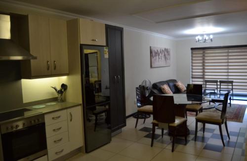 Cottonwoods Apartment for Family Friends and Business trips. — 4-Star Luxury Hotel in Johannesburg, South Africa