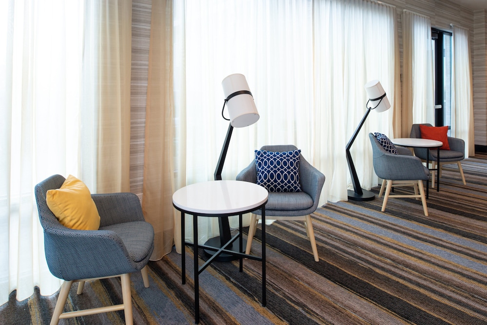 Holiday Inn & Suites Idaho Falls by IHG - photo 59
