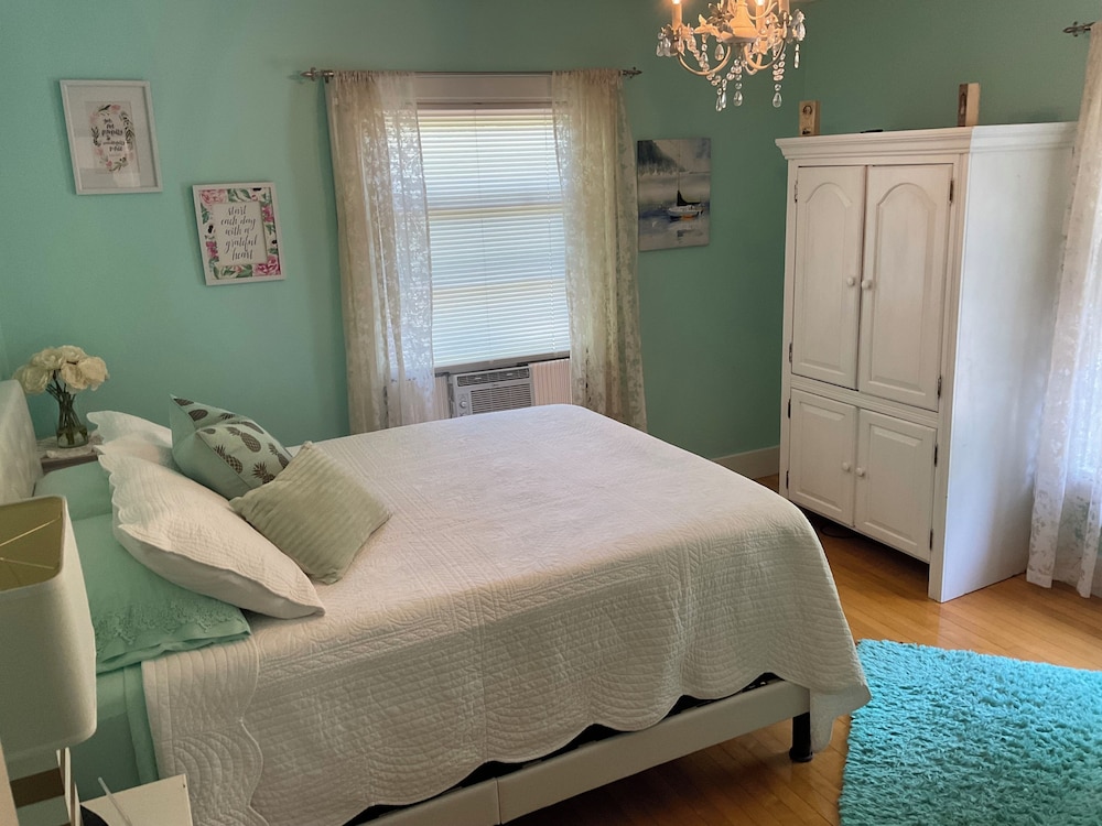 Taylor Edes Inn - photo 10
