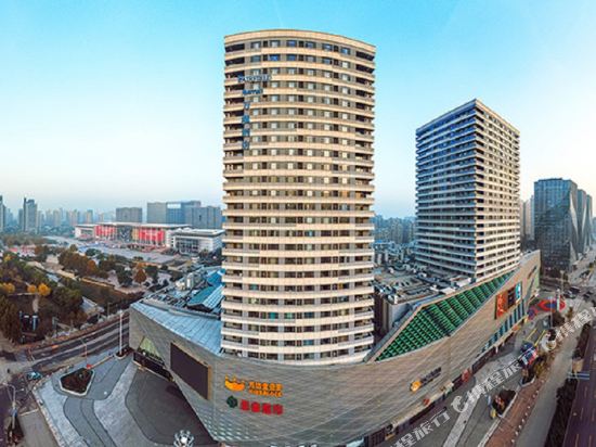 Crystal Hotel - carbon neutral hotel in Jinan