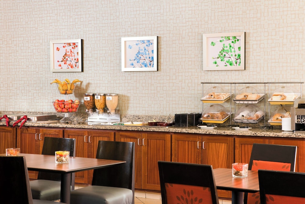 Residence Inn by Marriott Costa Mesa Newport Beach - photo 25