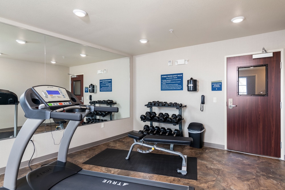 Cobblestone Inn & Suites Yuma - photo 60
