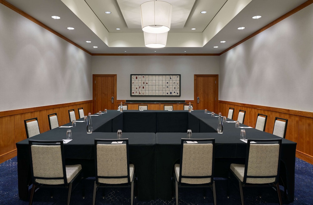 Embassy Suites by Hilton Washington D.C. Convention Center - photo 46