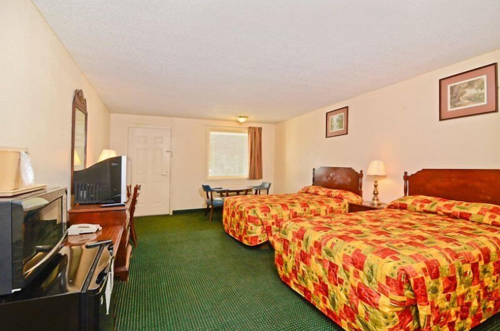 Motel 6 Sandersville GA - photo 14