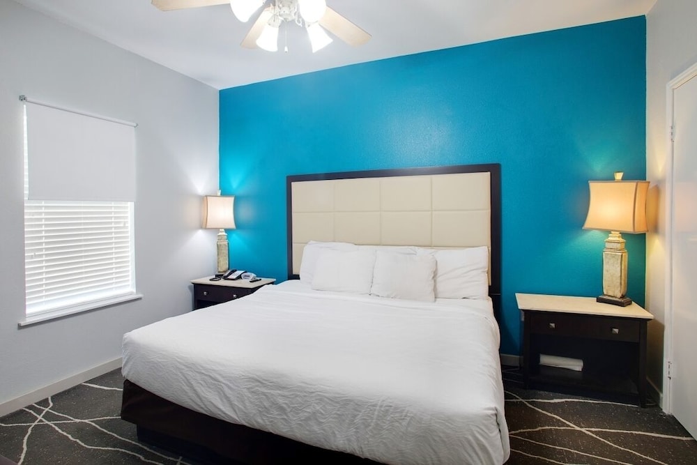 Plantation Suites & Conference Center - photo 17