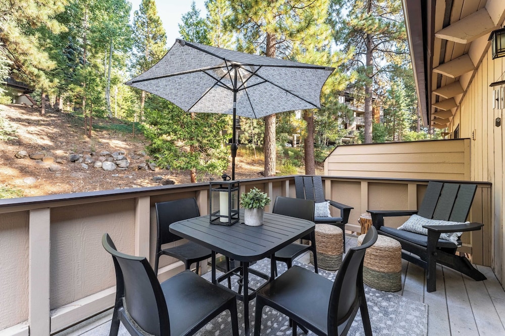 Tahoe Dreamin by Avantstay Central Location - photo 29