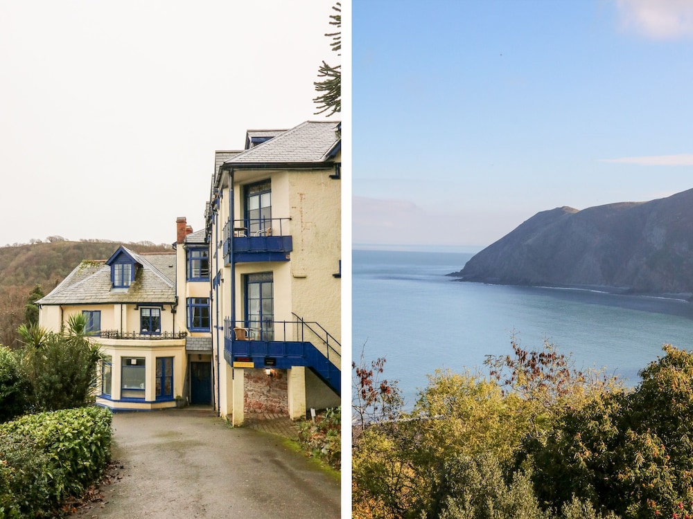 Blue Bay — 4-Star Luxury Hotel in Lynton, United Kingdom