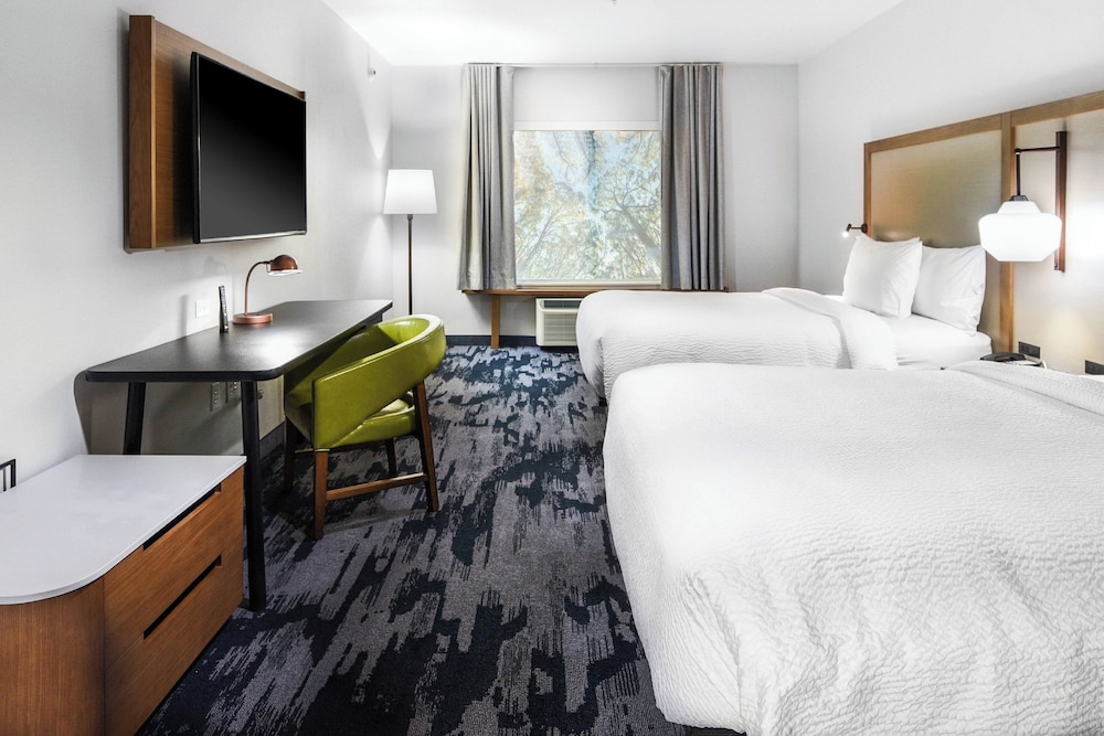 Fairfield Inn & Suites by Marriott Ontario Rancho Cucamonga - photo 8