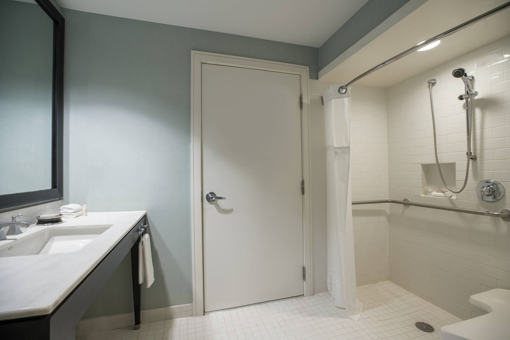 Renaissance New Orleans Pere Marquette French Qtr Area Hotel - photo 20