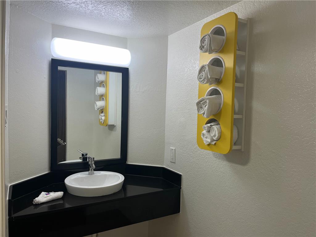 Motel 6 Euless Tx Dfw West - photo 2
