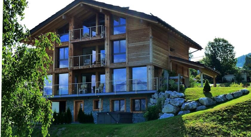Chalet Grand Loup — 5-Star Luxury Hotel in Basse-Nendaz, Switzerland