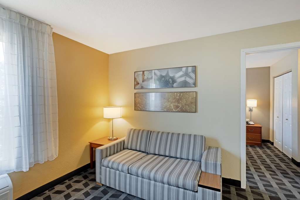MainStay Suites Mt. Laurel Philadelphia - photo 24