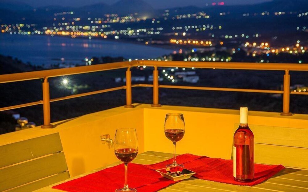Plum Tree Studio Morfi Village — 4-Star Luxury Hotel in Georgioupolis, Greece