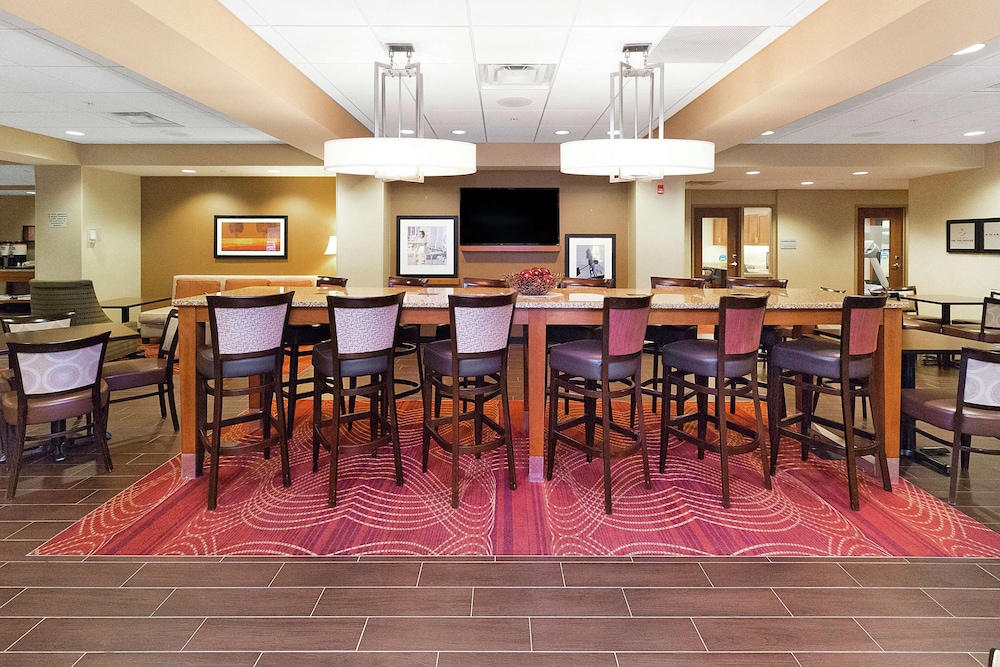Hampton Inn Waynesburg - photo 46
