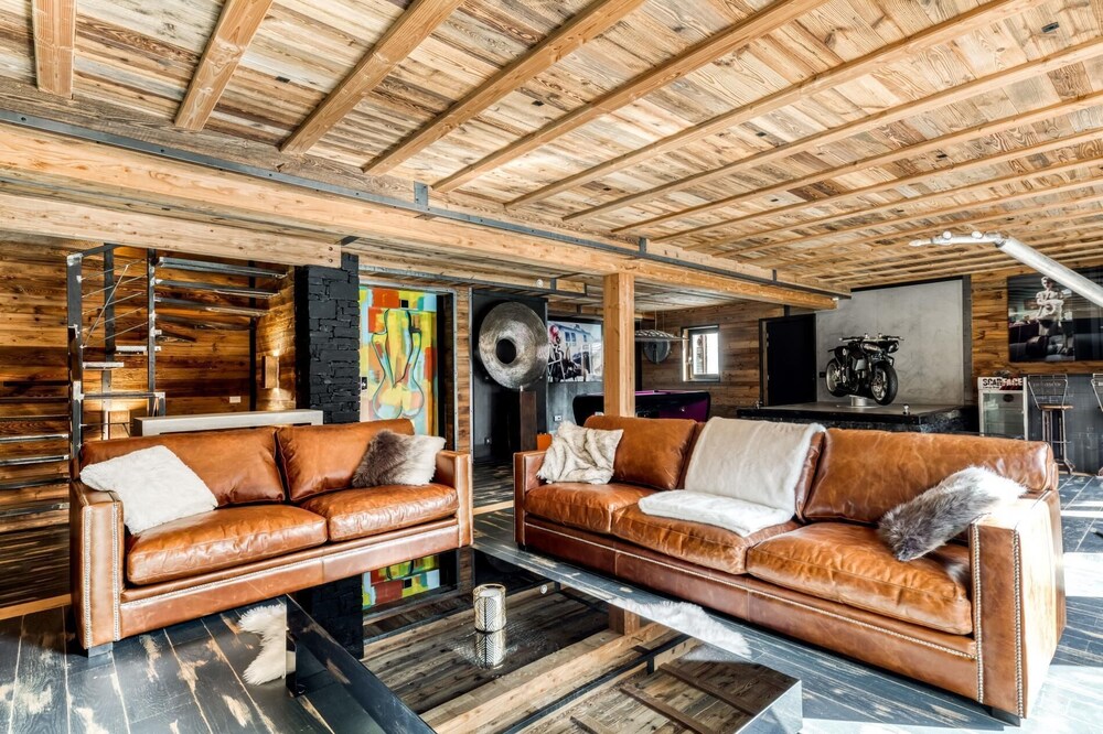 Chalet Babylon — 5-Star Luxury Hotel in Tignes, France