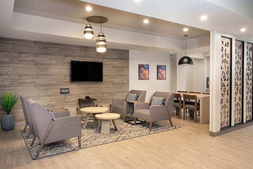 Candlewood Suites Detroit Sterling Heights by IHG - photo 23