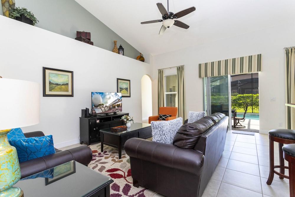 Gorgeous 4Bd with Pool @ 4072 Solterra Resort Davenport - photo 24