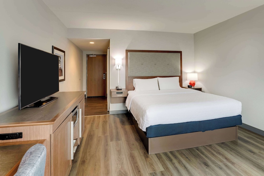 Hampton Inn & Suites Rome - photo 27