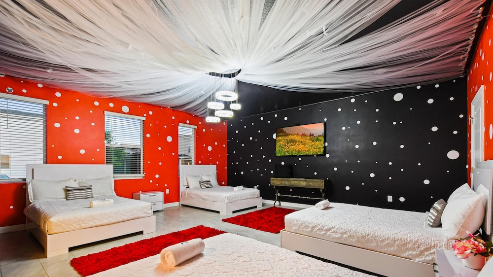Storey Lake 9br With Theater Pool Spa by Disney Kissimmee - photo 13