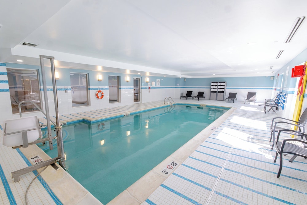 Holiday Inn Express Hotel of Neptune by IHG - photo 82
