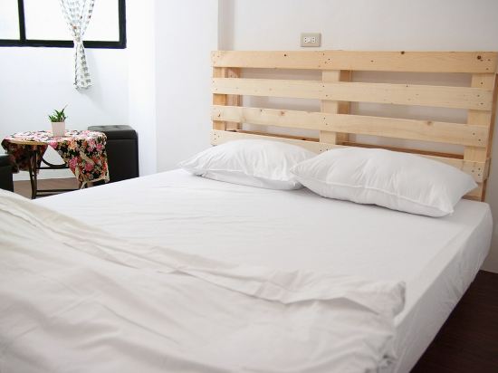 Surfer House - last minute hotel in Unknown City