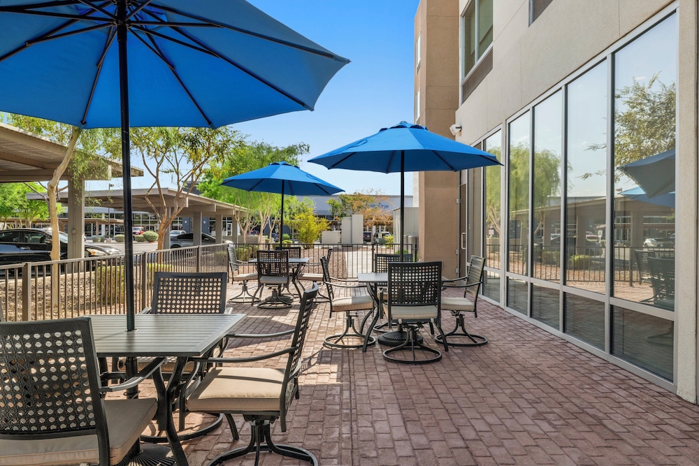Holiday Inn Express & Suites Phoenix West Tolleson by IHG - photo 61