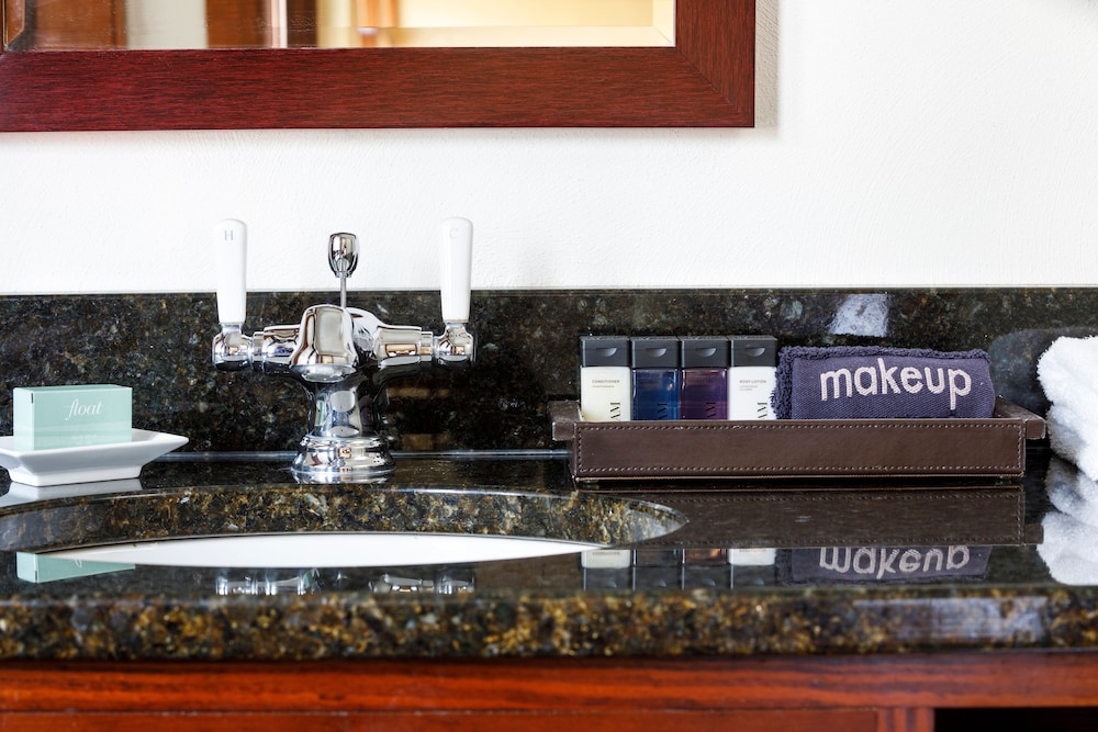 The Historic Park Inn Hotel - photo 11