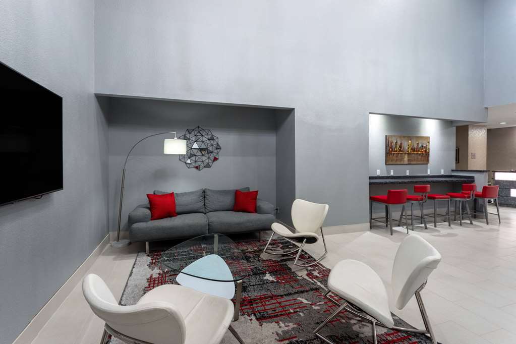 Ramada by Wyndham Sellersburg Louisville North - photo 9