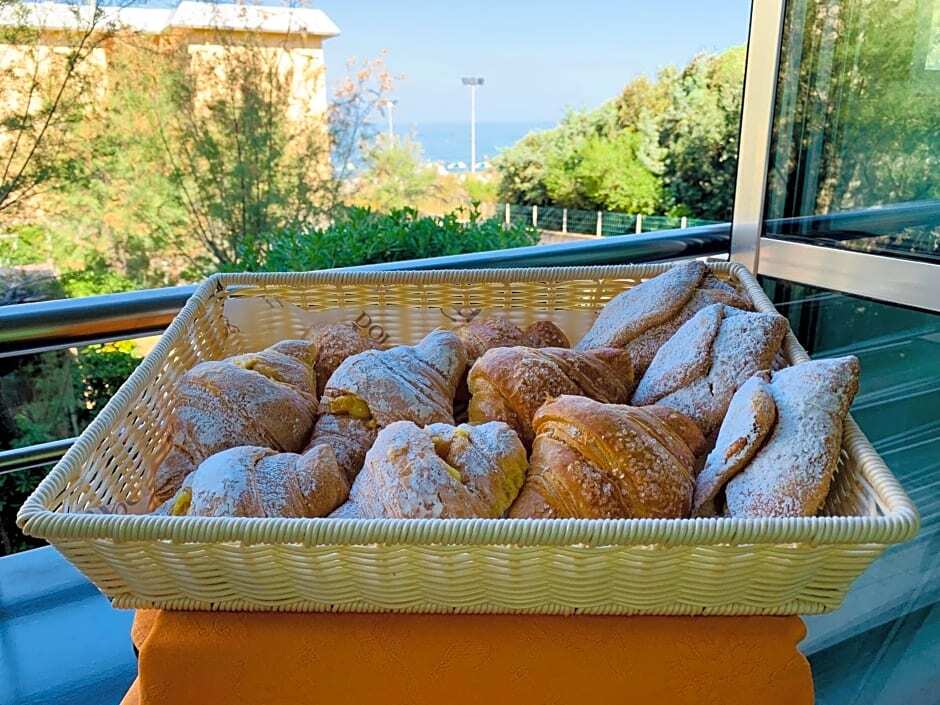 Hotel Aurora — hotel in San Vincenzo