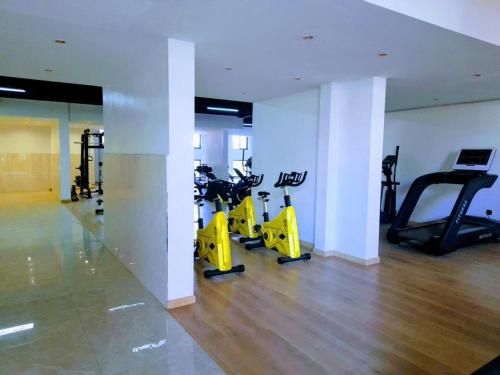 Executive living two bedroom apartment with heated swimming pool and well equipped gym with amazing city scenic views