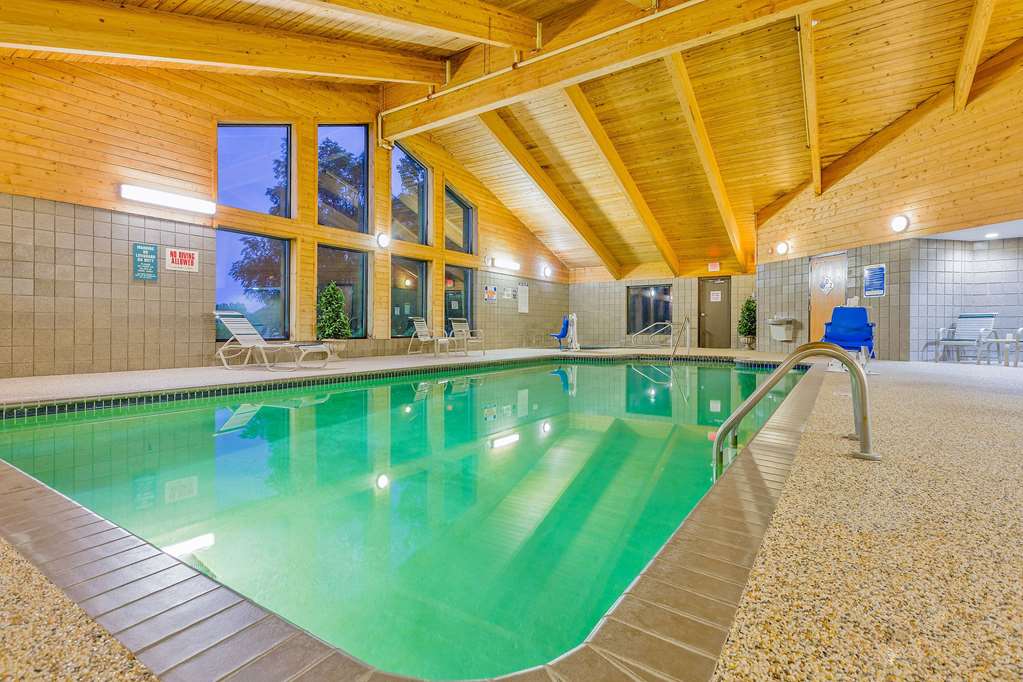 AmericInn by Wyndham Algona - photo 7