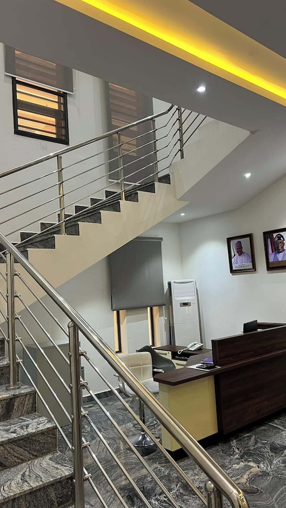 City Den Apartment — 4-Star Luxury Hotel in Kaduna, Nigeria
