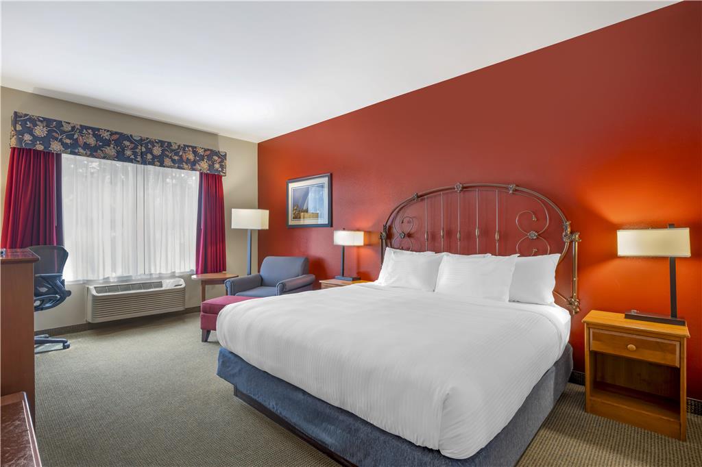 Best Western Bronco Inn - photo 19